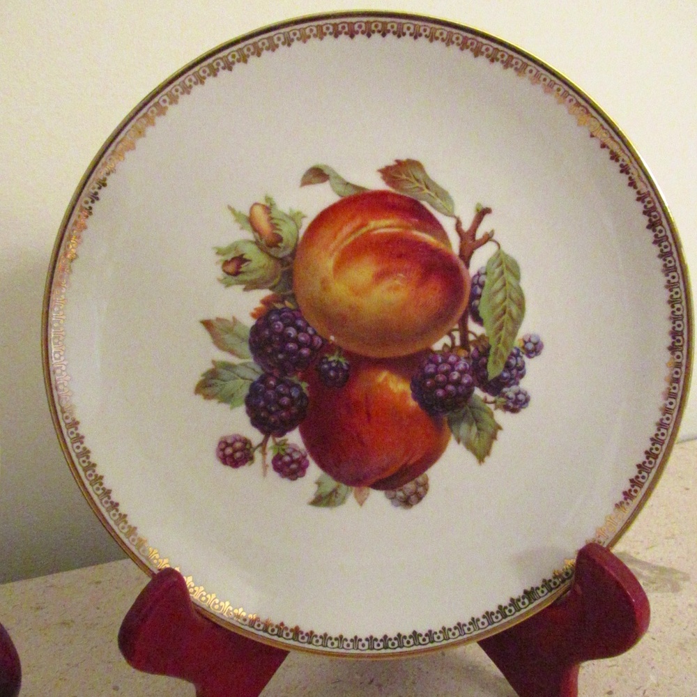 Bavaria "DEBRA" decorative plate